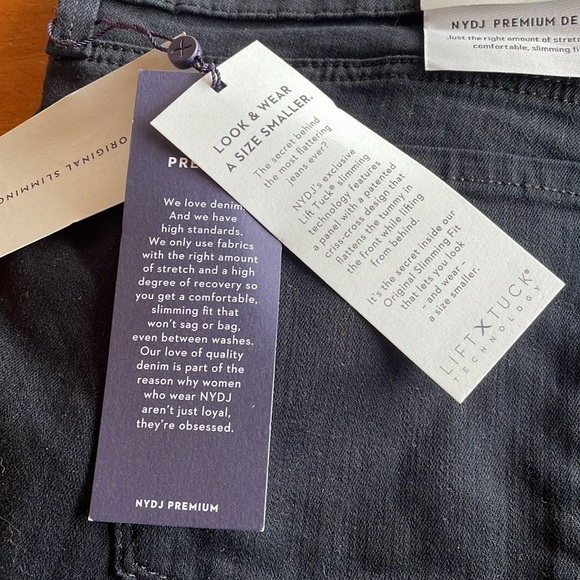 NYDJ Marilyn Crop Cuffed Denim Capri Jeans. Plus Size 18W. True Black. NWT - Picture 9 of 15